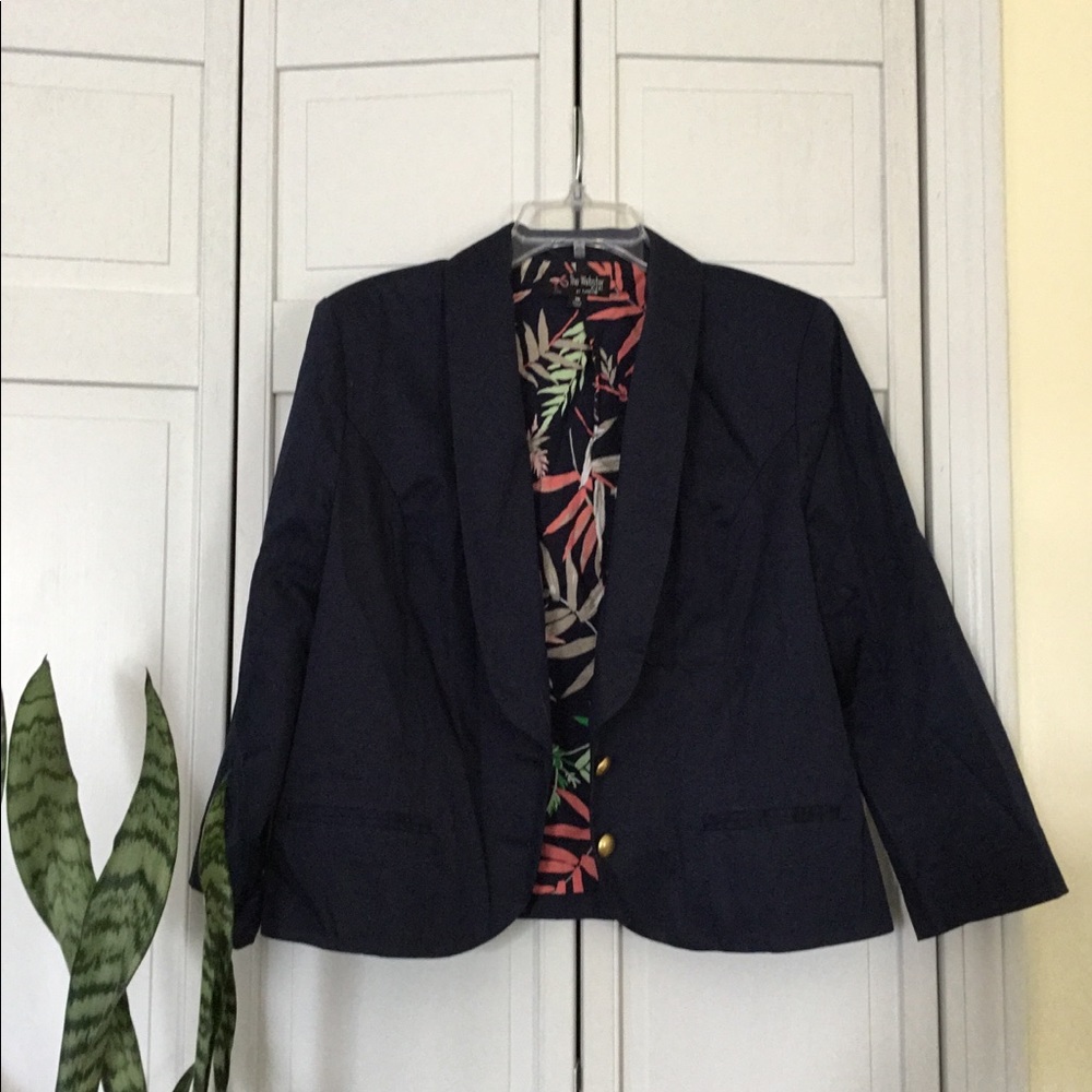 📲 Trendy Navy blue blazer🔥 gold buttons